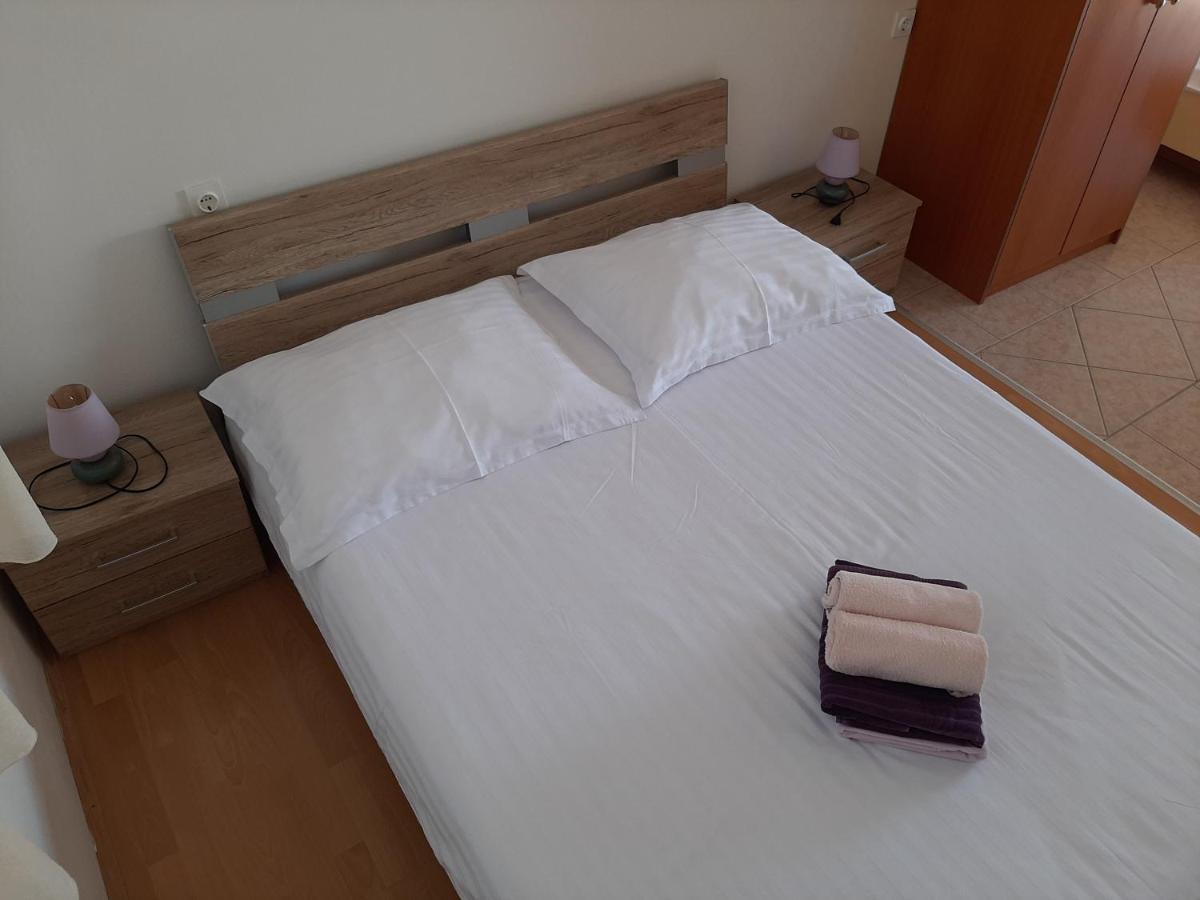 Apartments Pavelic Novi Vinodolski Kültér fotó